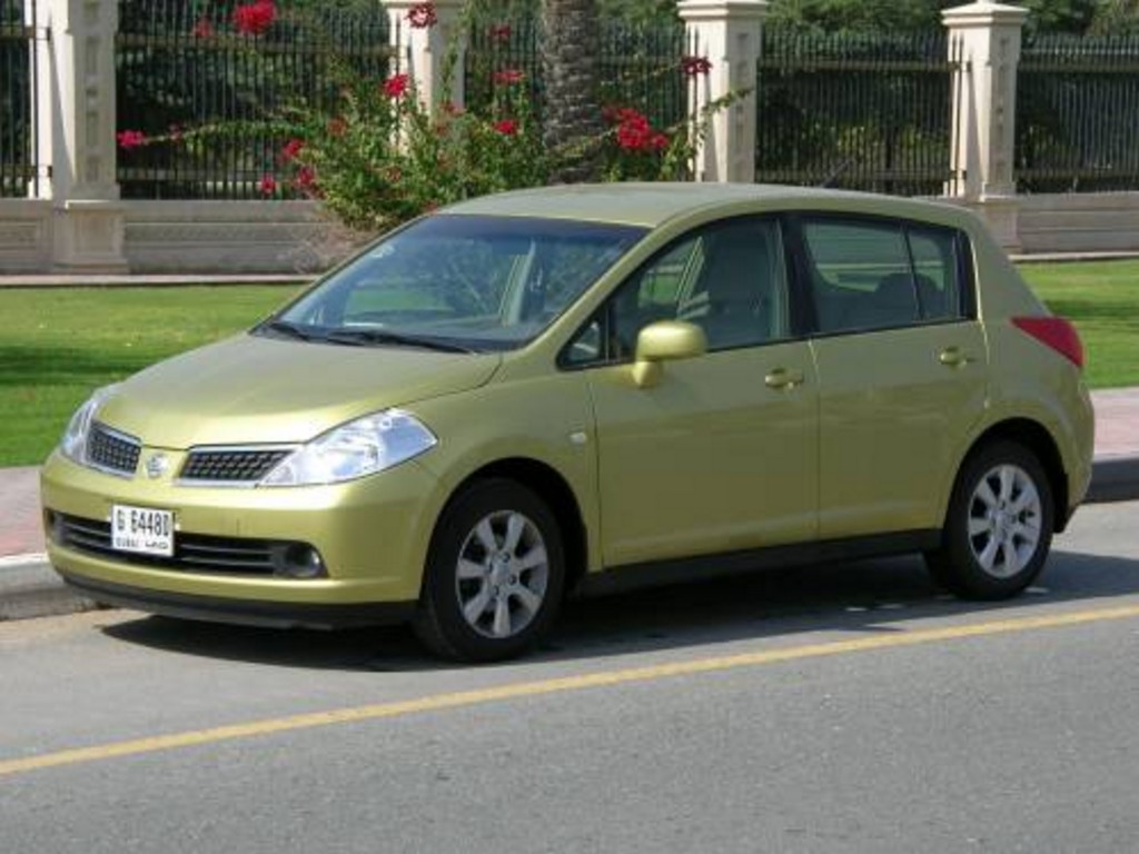 2006 Nissan Tiida