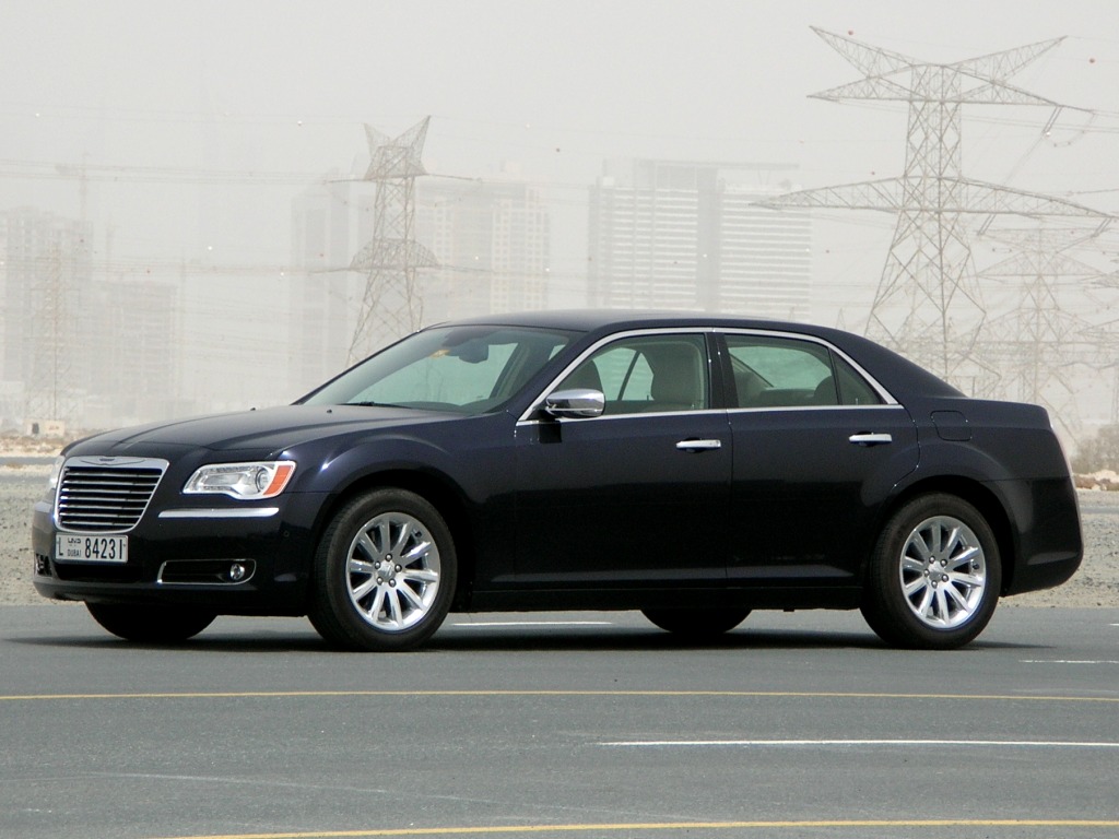 2012 Chrysler 300C Hemi