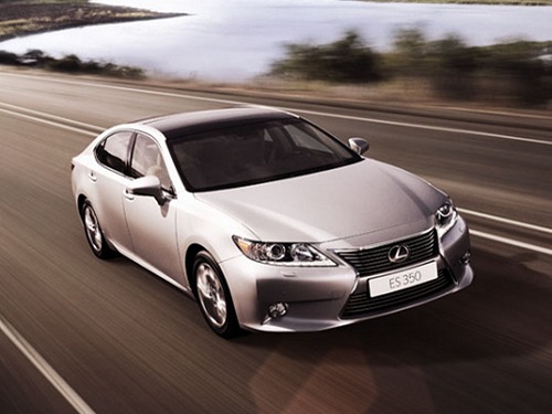 Lexus ES350 and ES250 new 2013 models in UAE