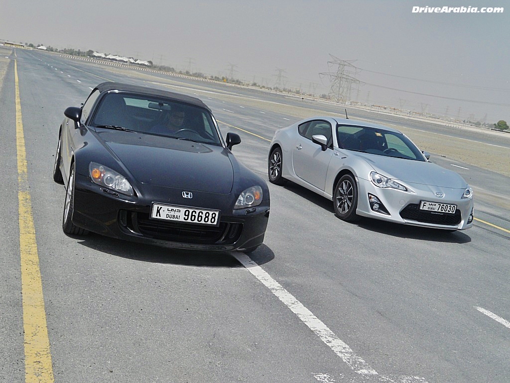 Comparo: 2012 Toyota 86 vs 2007 Honda S2000