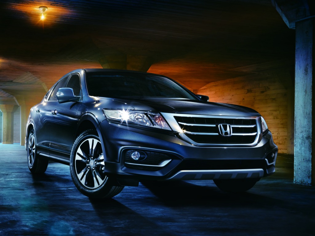 Honda Crosstour 2013 facelift drops Accord name