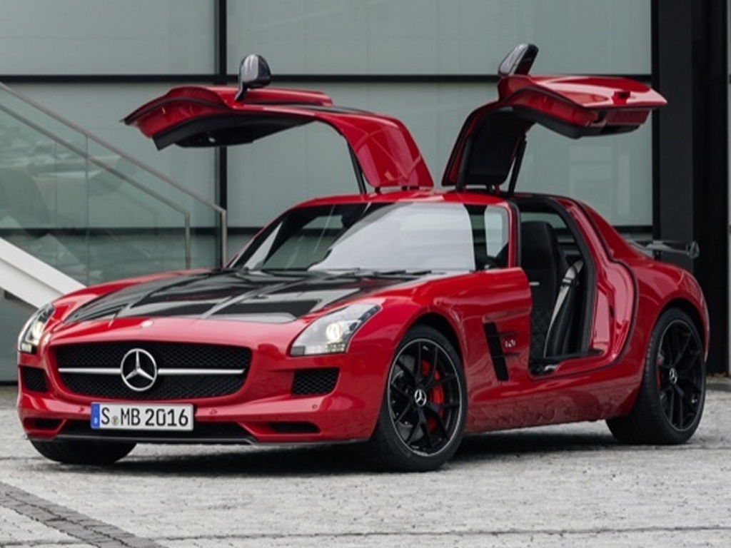 Mercedes-Benz shows off SLS AMG GT Final Edition at Tokyo and L.A.