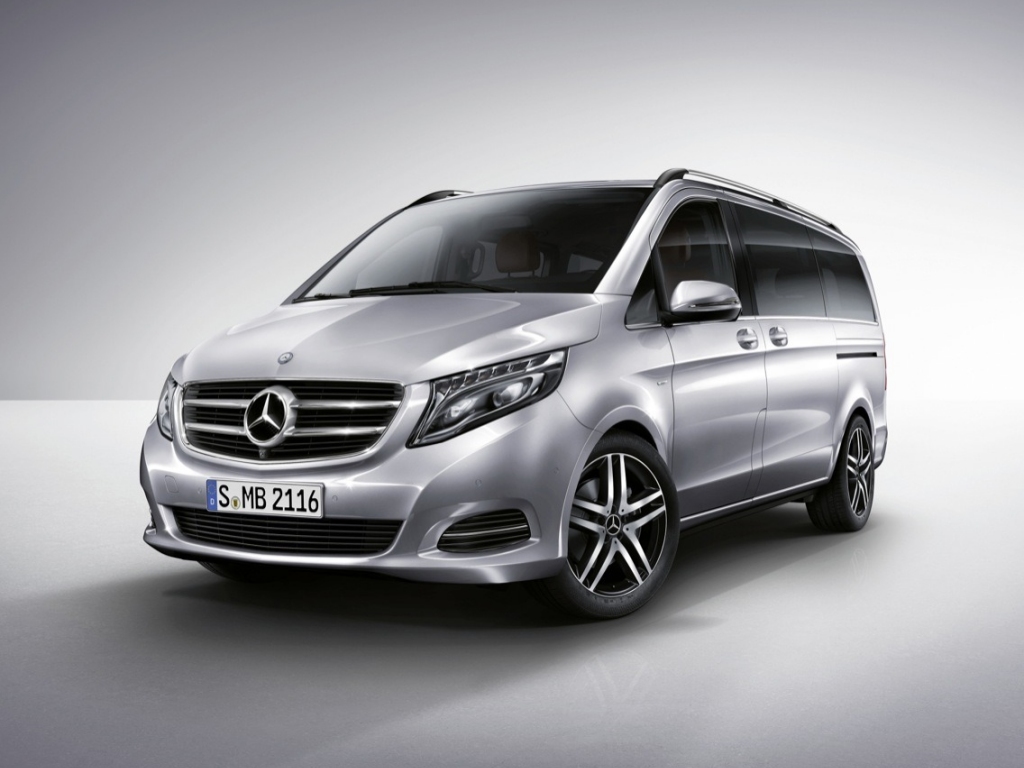 Mercedes-Benz V-Class is a renamed Viano MPV