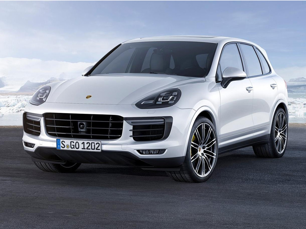 2016 Porsche Cayenne Turbo S revealed in Detroit