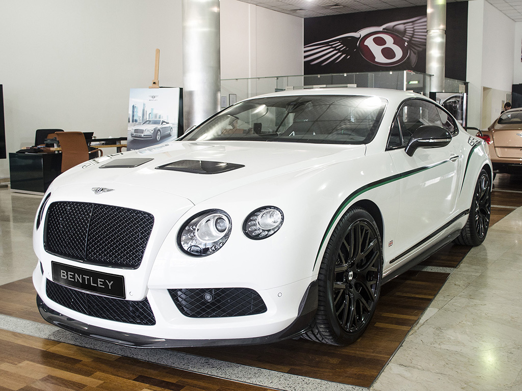 Bentley Continental GT3-R reaches UAE showroom