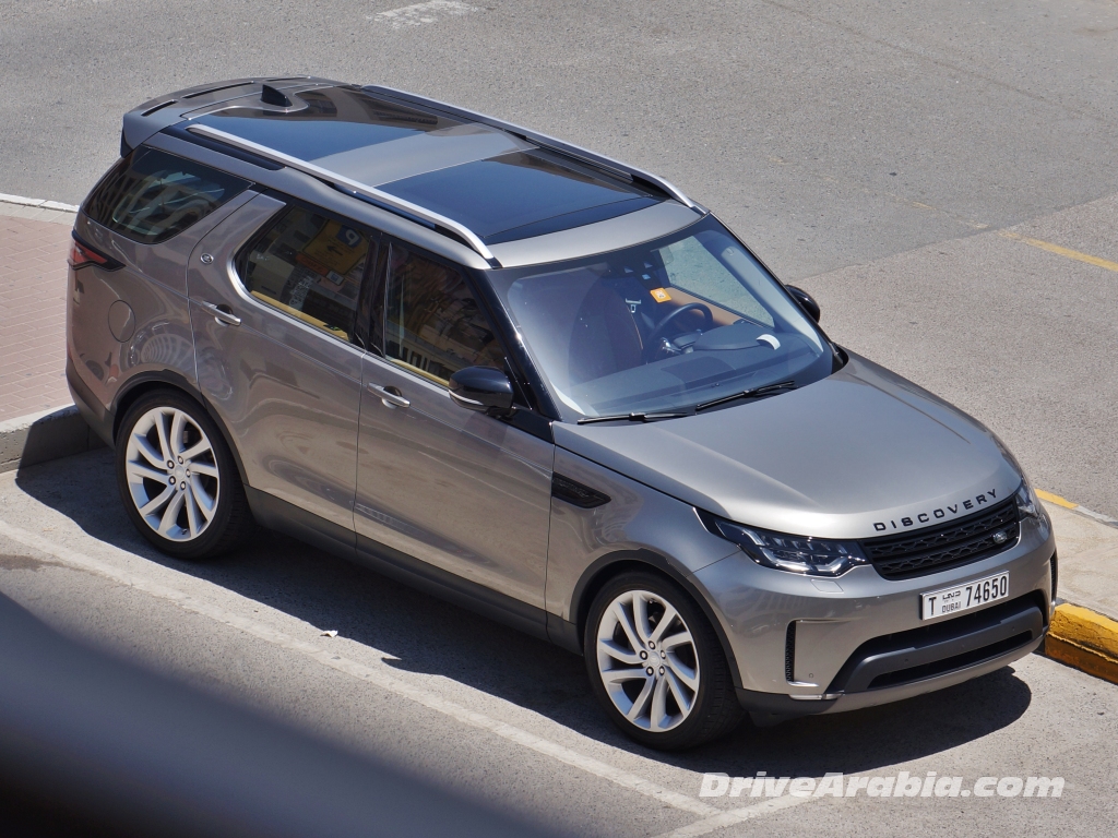 So we got a 2017 Land Rover Discovery