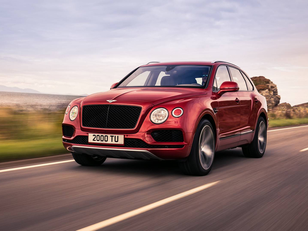 Bentley Bentayga V8 joins 2018 line-up