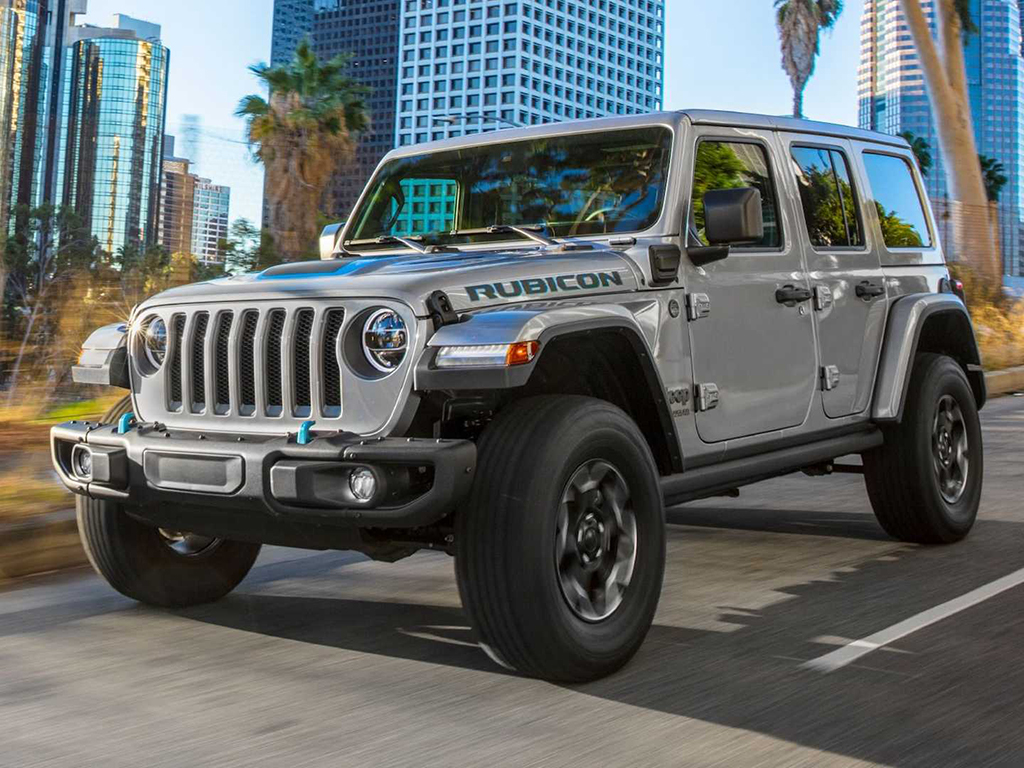 2021 Jeep Wrangler 4xe plug-in hybrid debuts