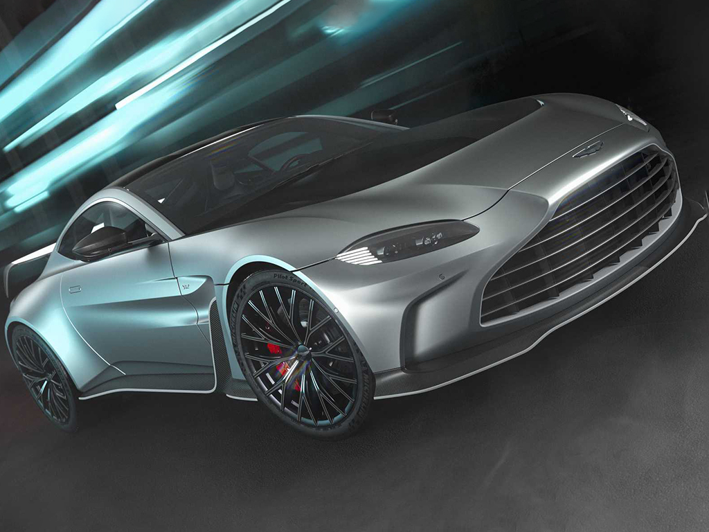 Aston Martin V12 Vantage bids farewell to the 12-pot