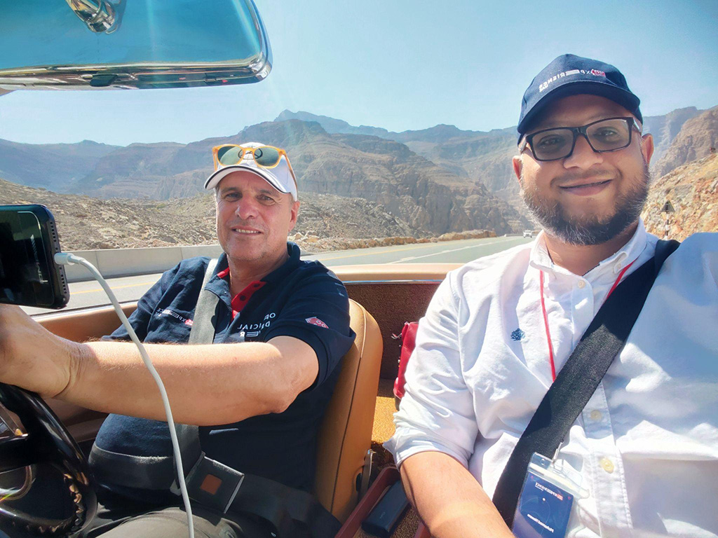 1000 Miglia Experience UAE in a 1969 Mercedes-Benz 280SL