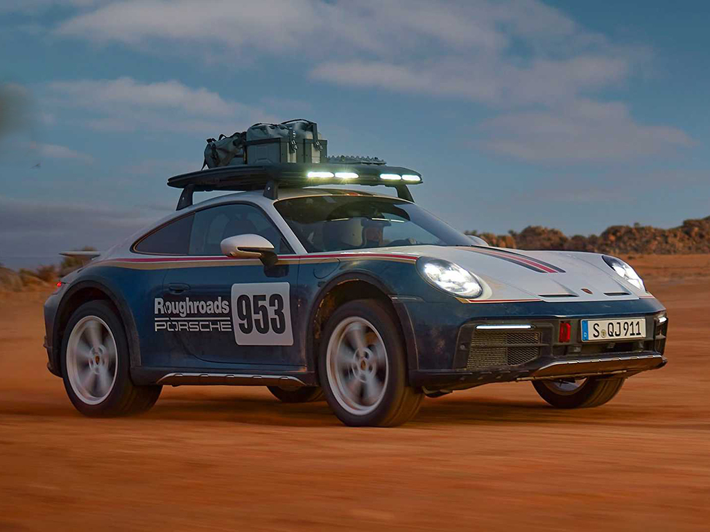 2023 Porsche 911 Dakar arrives as a 911 for the dirt