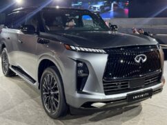 Infiniti QX80